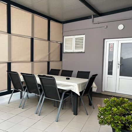 Apartment Check In Pula Bagian luar foto